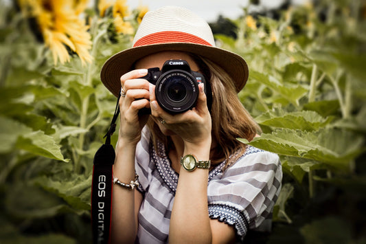 What Should You Wear for Family Pictures?