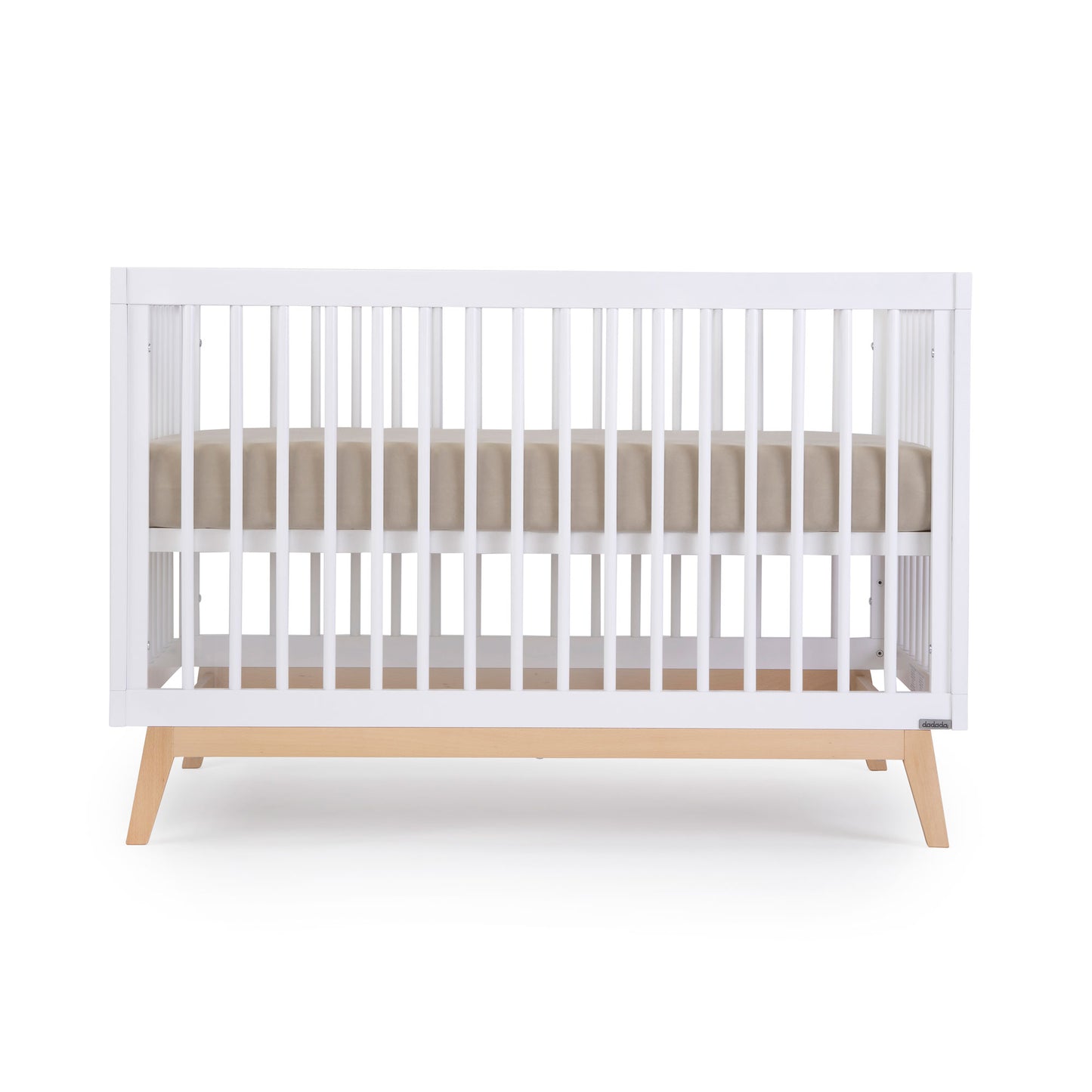Dadada Soho 3-in-1 Convertible Crib - White / Natural