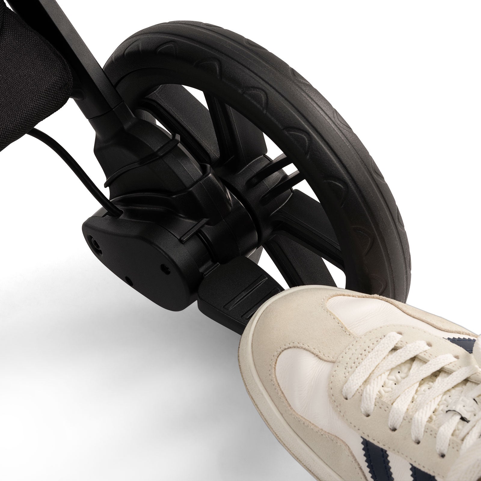 Nuna TRVL LX Stroller - Caviar